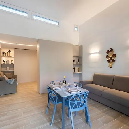 Charming Flat In - Happy Apartment