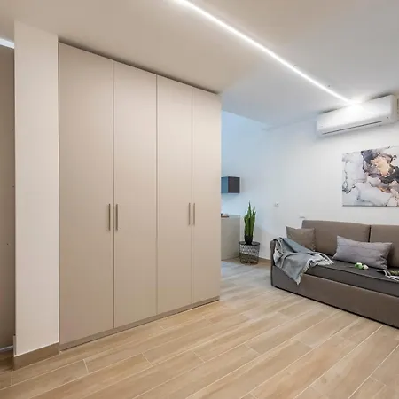Lejlighed Charming Flat In - Happy *