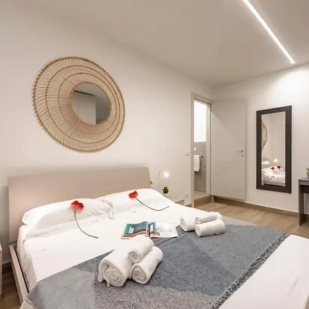 Charming Flat In - Happy Cogoleto