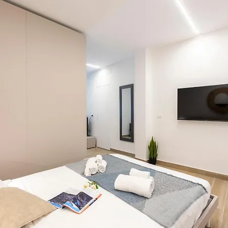 Charming Flat In - Happy * Cogoleto